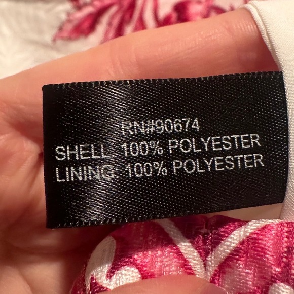 Boston Proper - Picture 4 of 5